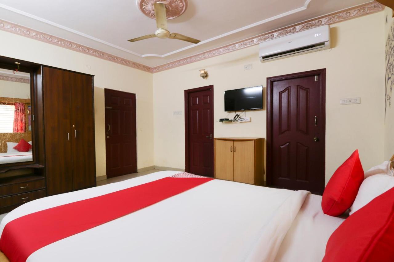 Hotel Oyo 71675 New Aishwarya Comforts Bangalore Exterior foto