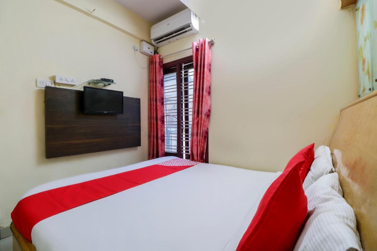 Hotel Oyo 71675 New Aishwarya Comforts Bangalore Exterior foto